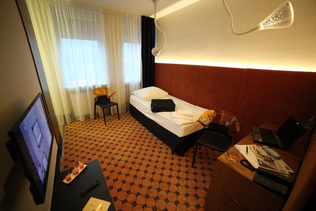 Hotel Martina Żnin Cameră foto